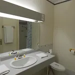 מלון Du Parc 3*