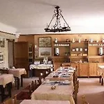 Du Parc מלון 3*