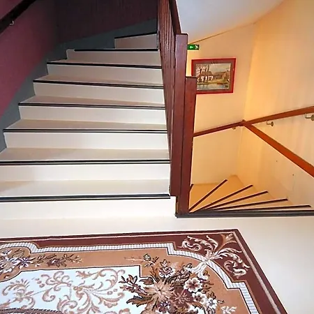 Hotel Du Parc 3*